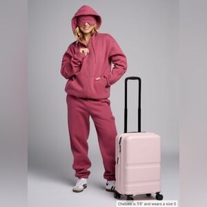 Comfrt 'Airplane Mode Travel Zip' Sweatsuit (NIB/Sold Out Online)